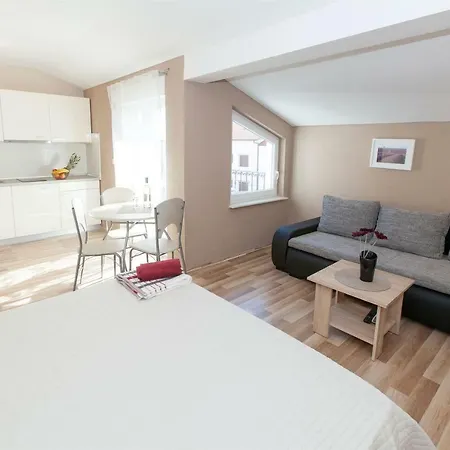 Karmen 2 Appartement *