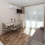Karmen 2 * Crikvenica