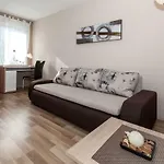 Karmen 2 Crikvenica