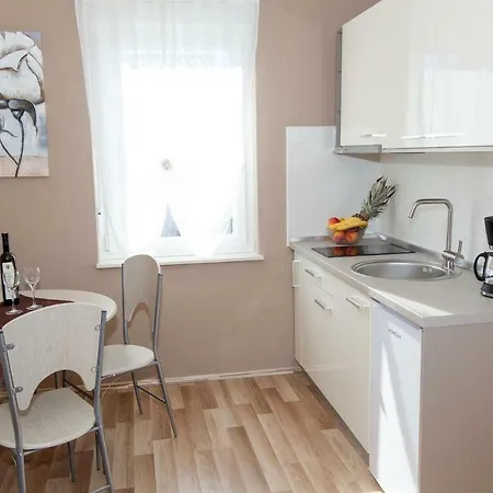 Apartman Karmen 2